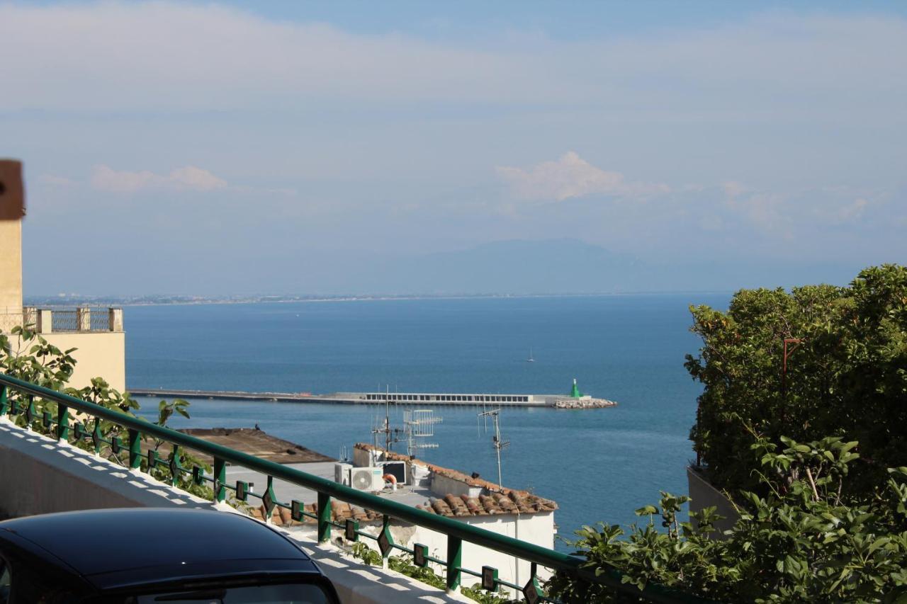 Verdemare Charming Accommodation In Vietri Sul Mare - Amalfi Coast Dış mekan fotoğraf